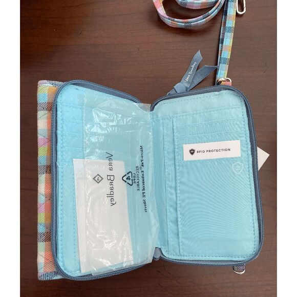 NWT Vera Bradley RFID 3 in 1 plaid crossbody/wallet - Picture 7 of 10